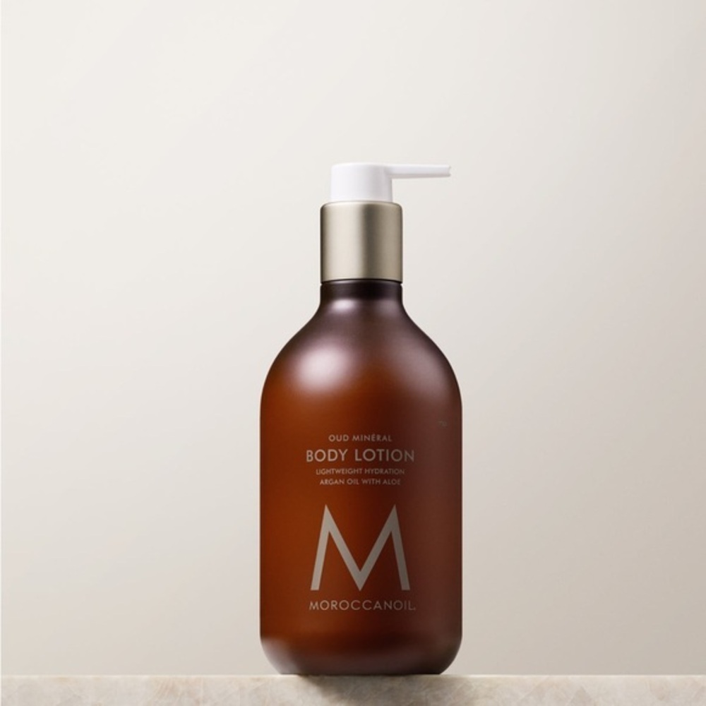 ✨ Moroccanoil Oud Mineral Body Lotion – 12.2 fl oz | Lightweight Hydration ✨